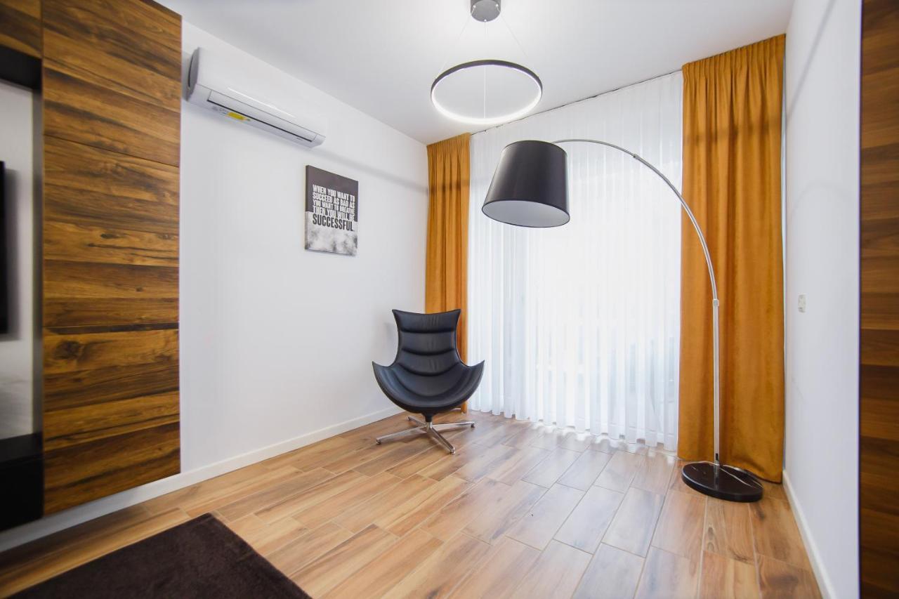 Chocolate Delight At West Residence Oradea Luaran gambar